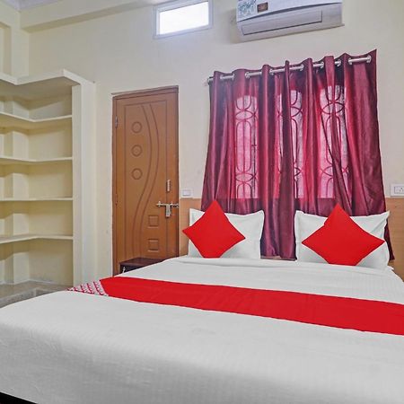 Super Hotel O Rbs Square Langer Houz Haidar Sahibguda Exteriör bild