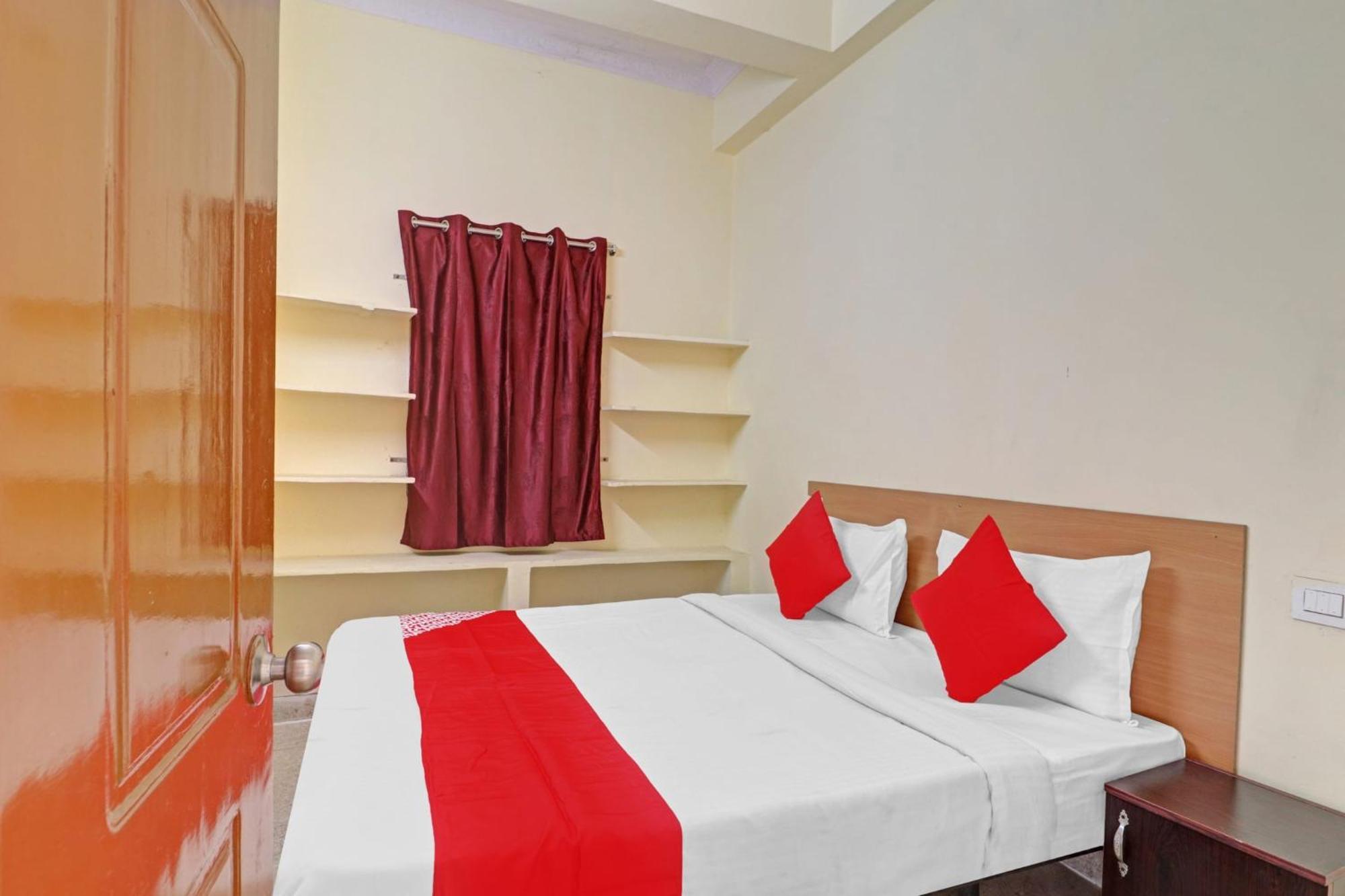 Super Hotel O Rbs Square Langer Houz Haidar Sahibguda Exteriör bild
